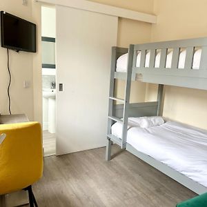 Twin Room Private Bathroom
